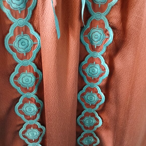 VTG Betsey Johnson Size 8 Women's‎ 100% Silk Dress Brown Blue Crochet Midi Lined - Picture 6 of 16